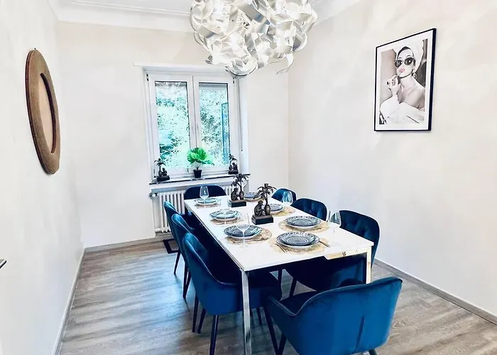 Charming 5bedroom With Gym,garden,parking&terrace-hol15 *