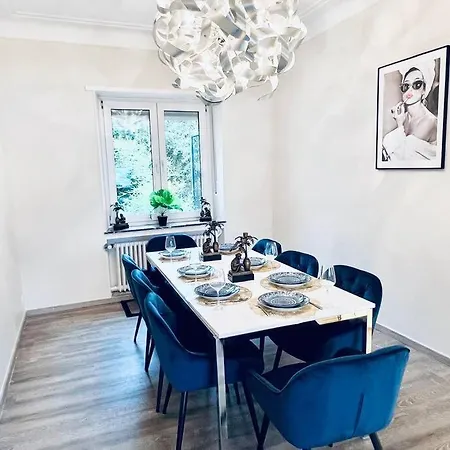 Charming 5bedroom With Gym,garden,parking&terrace-hol15 *