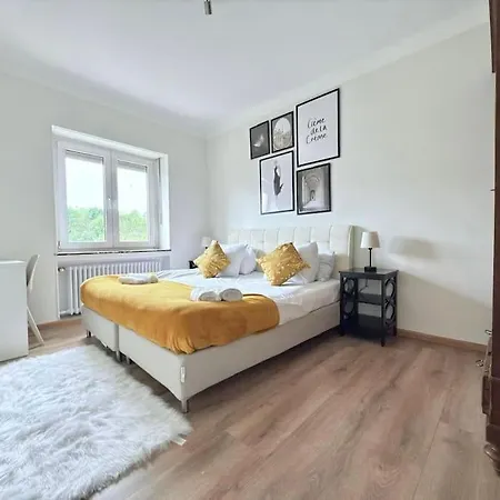 Charming 5bedroom With Gym,garden,parking&terrace-hol15